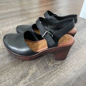 Women’s Boc Natasha Clog Size 8 Black